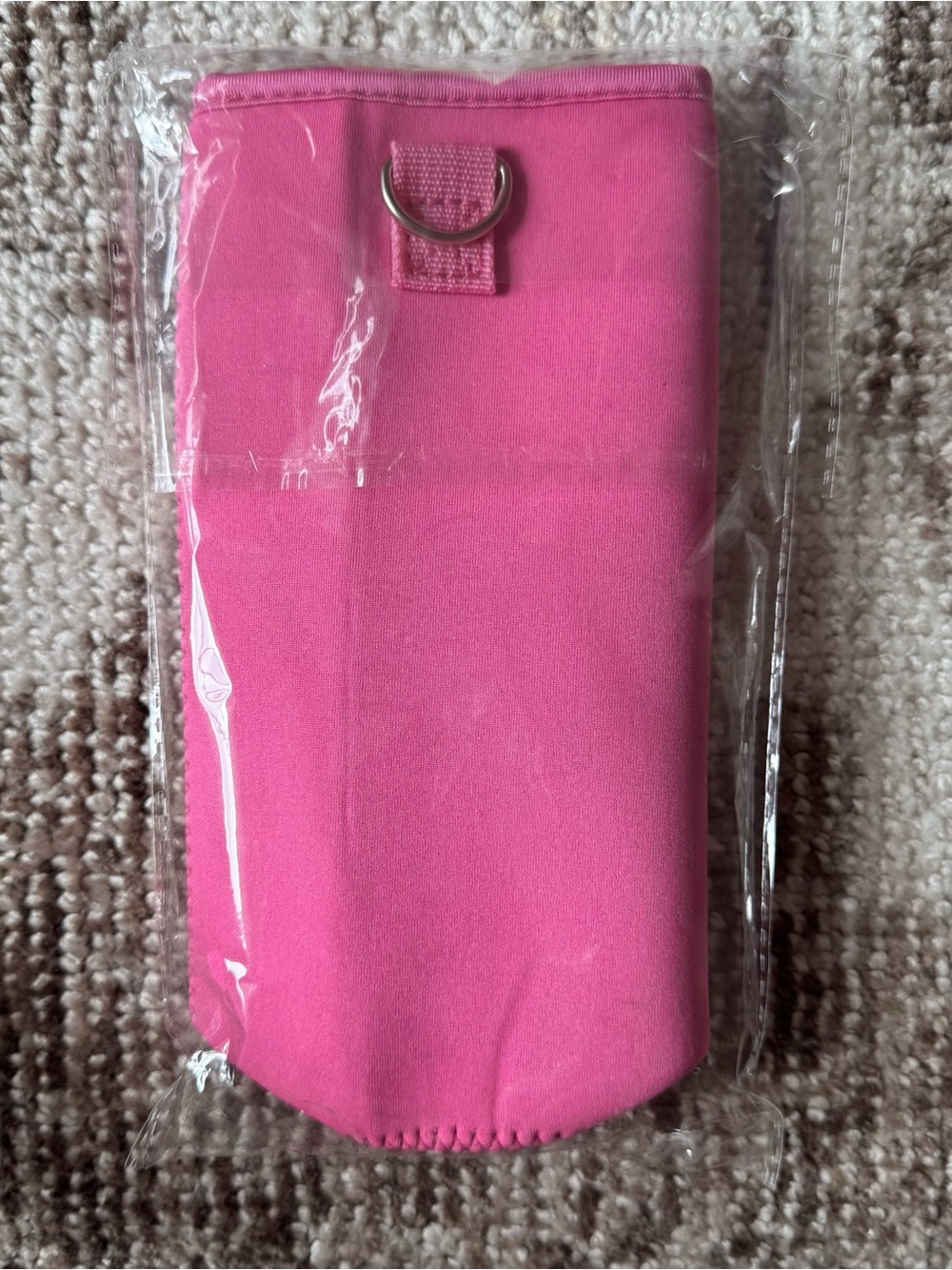 Amazon Essentials Pink Neoprene Water Bottle Sleeve With Detachable Strap
